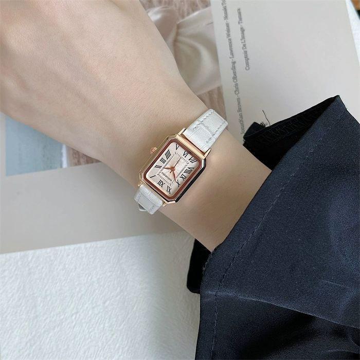 Vintage Watch Women's Temperament Fashion Elegant Blast Barrel Quartz Women's Watch Temperament Literary Trend Simple