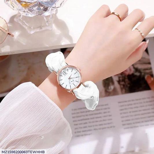 Women's Quartz Movement Round Watch - Water Resistant